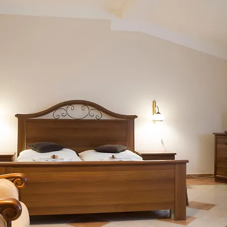 Oravia 3*